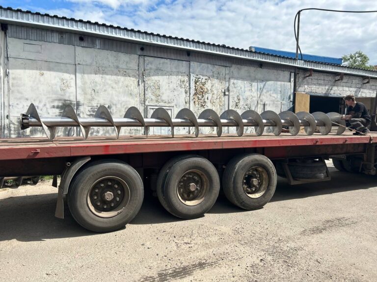Шнек конвейера для сахарного производства 900 кг, Цена по запросу